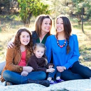 Meet your Posher, Gina